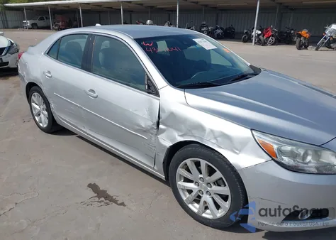 2013 Chevrolet Malibu 2Lt z USA, uszkodzony, nr VIN 1G11E5SA9DF162830